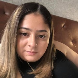 Meet your Posher, Vivian